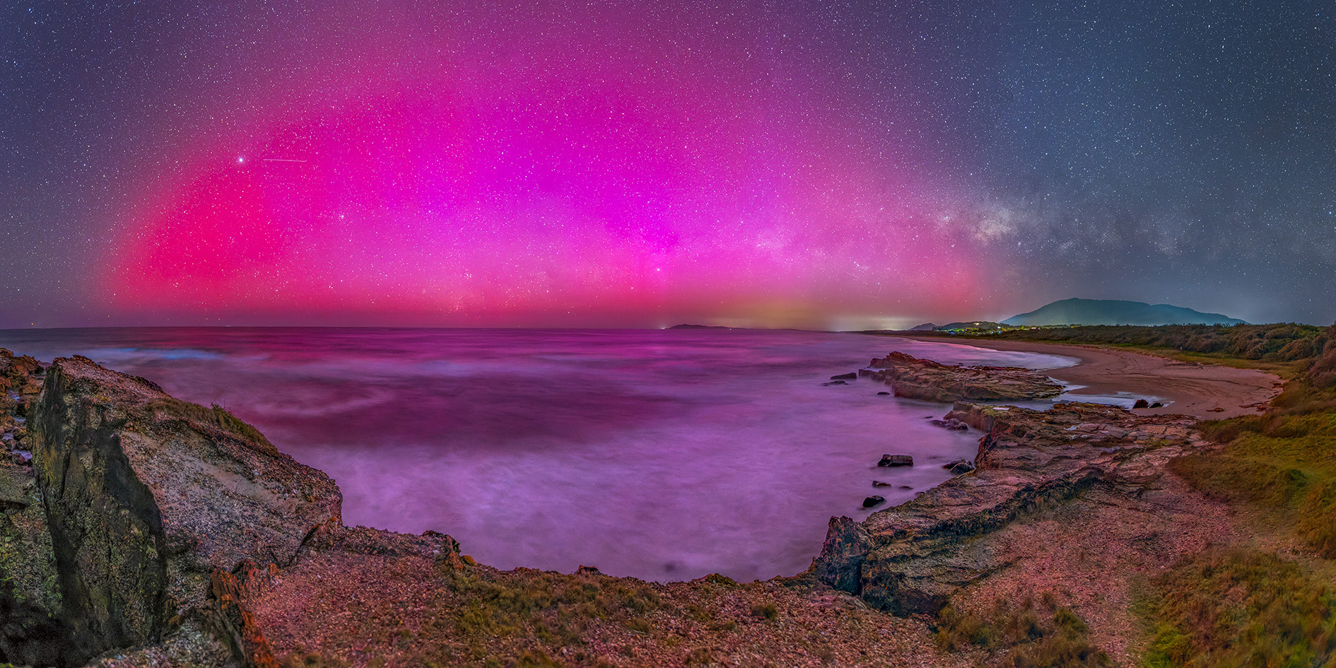 Aurora Australis 12-11-25 (6) 2x1